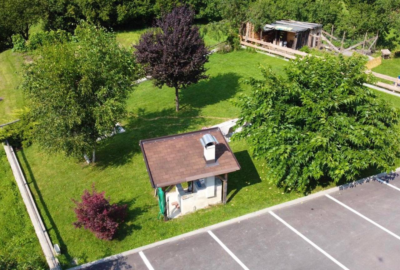 Appartamenti Sissi Commezzadura Exteriér fotografie